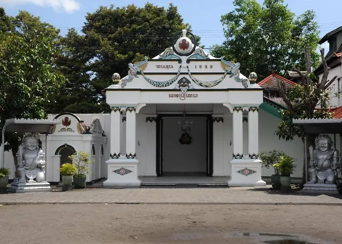 Oyo 90676 Oryza Hotel Yogyakarta